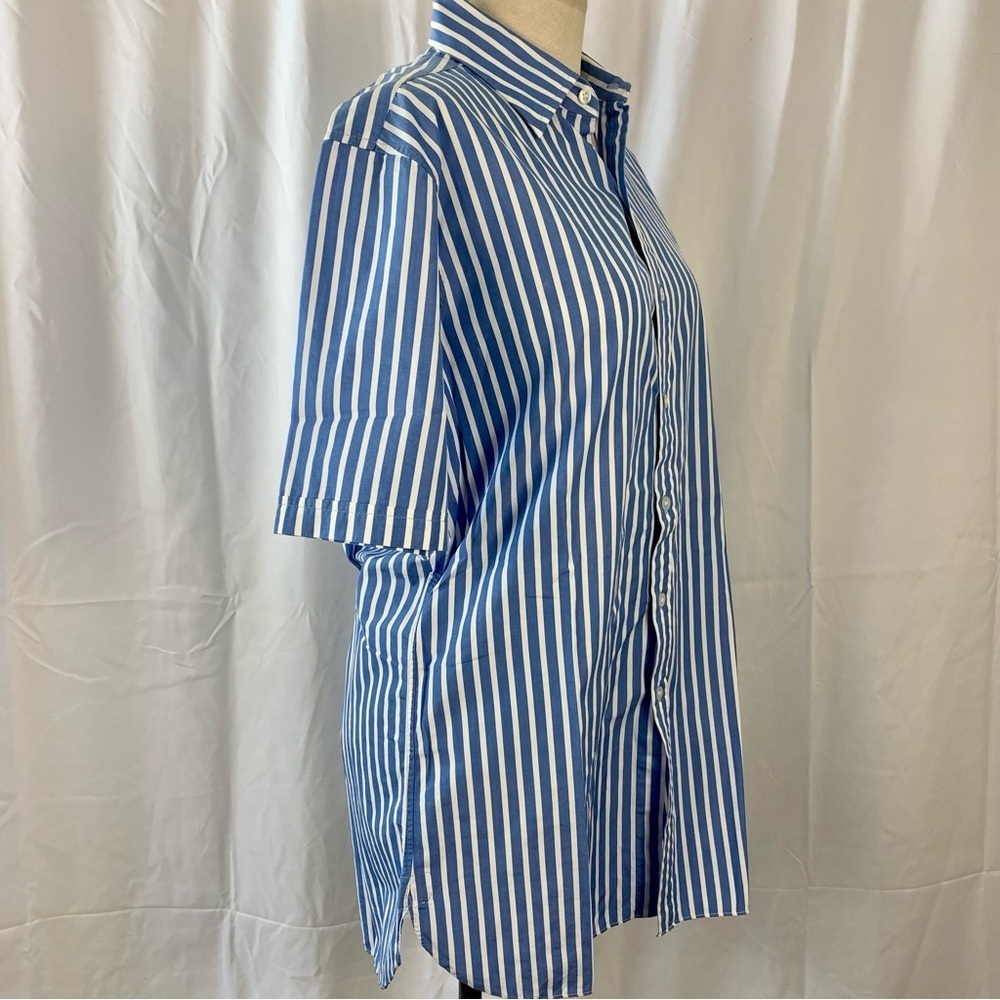 ‼️SALE‼️ 2/$25 Vintage Harvie & Hudson Blue Striped Collared Shirt - Picture 3 of 7